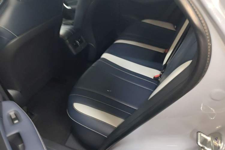 Used Venucia V 2023 260T Idol Edition Pro Left Rear Seat