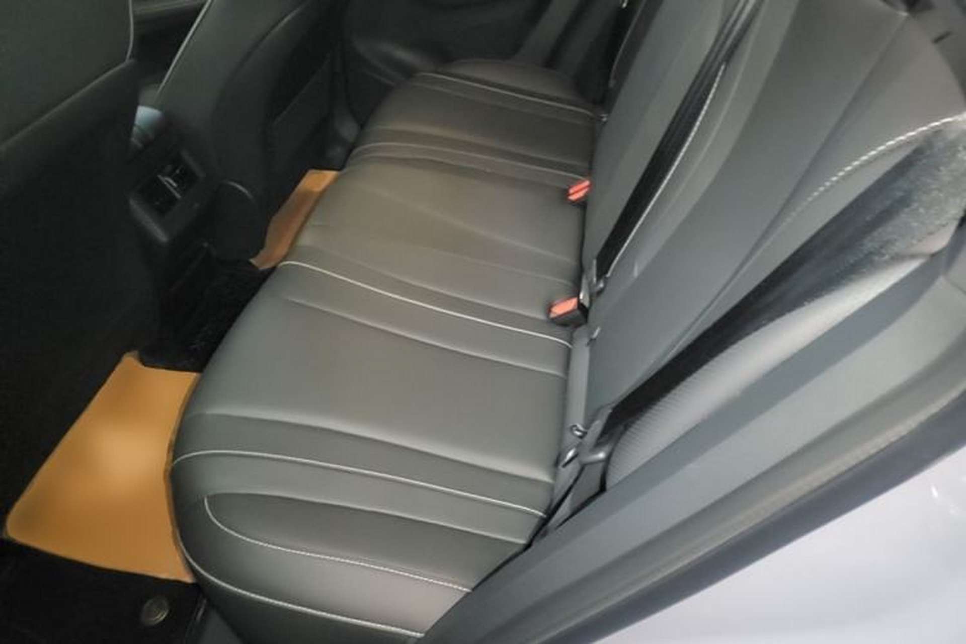 Used Venucia V 2023 260T Idol Edition Pro Left Rear Seat