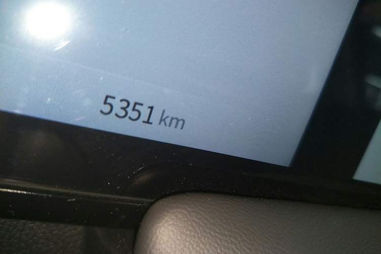 Used Venucia V 2023 260T Idol Edition Pro Odometer Close Up