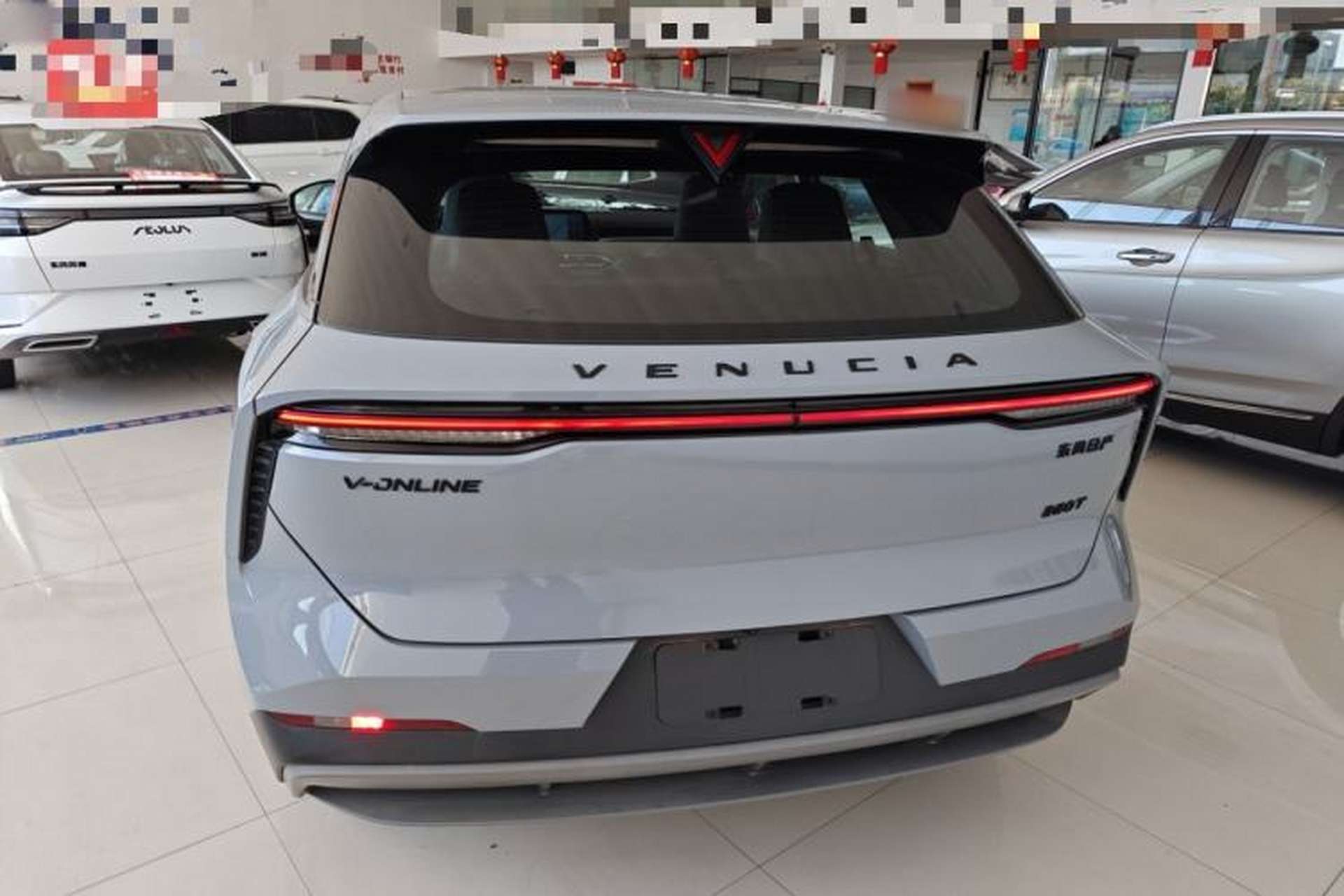 Used Venucia V 2023 260T Idol Edition Pro Rear