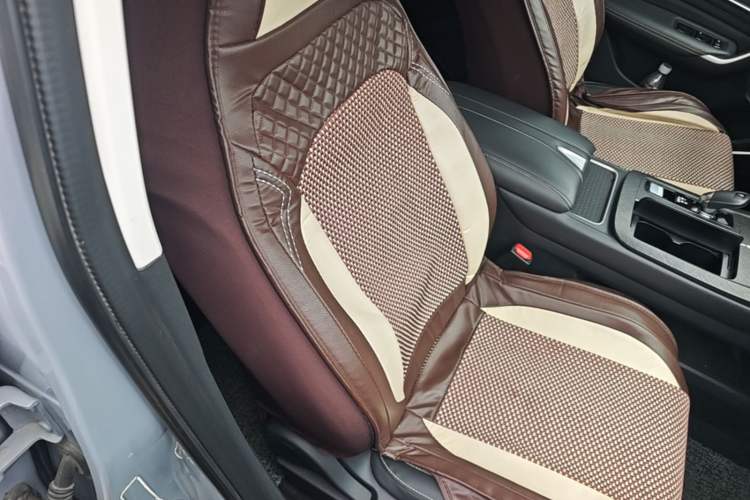 Used Venucia V 2023 260T Idol Edition Pro Right Front Seat