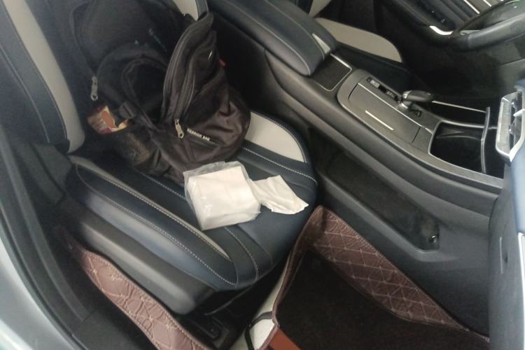 Used Venucia V 2023 260T Idol Edition Pro Right Front Seat