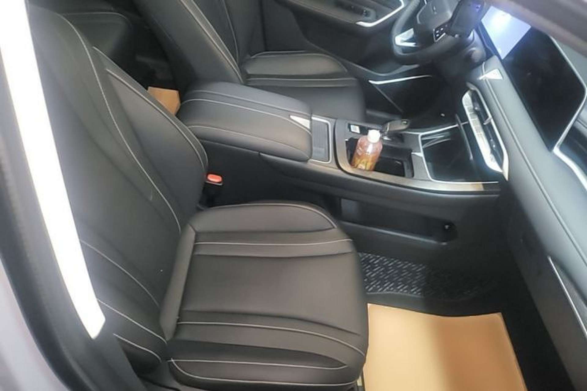Used Venucia V 2023 260T Idol Edition Pro Right Front Seat