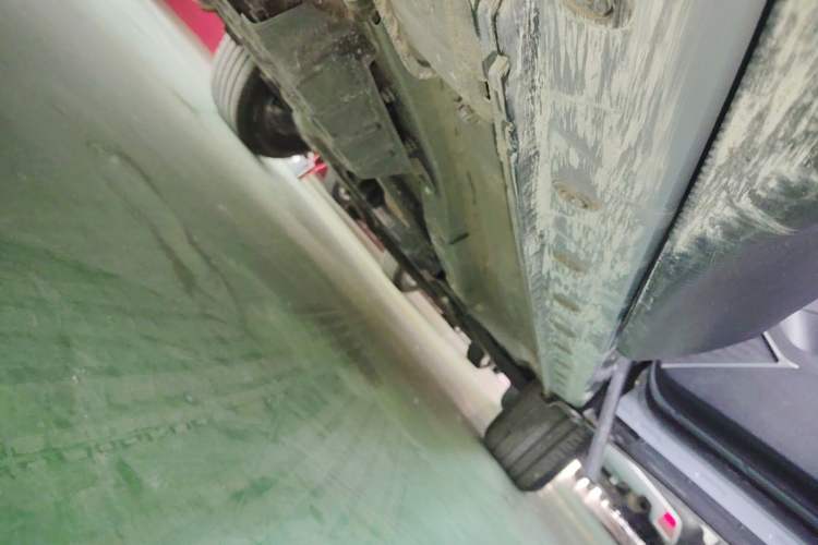 Used Venucia V 2023 260T Idol Edition Pro Right Side Sill