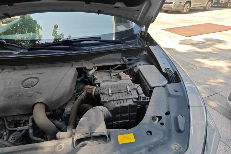 Used Venucia V 2023 260T Tianwang Edition Pro Engine Bay Left