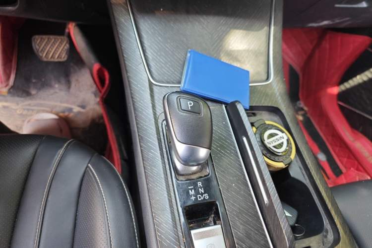 Used Venucia V 2023 260T Tianwang Edition Pro Gear Lever