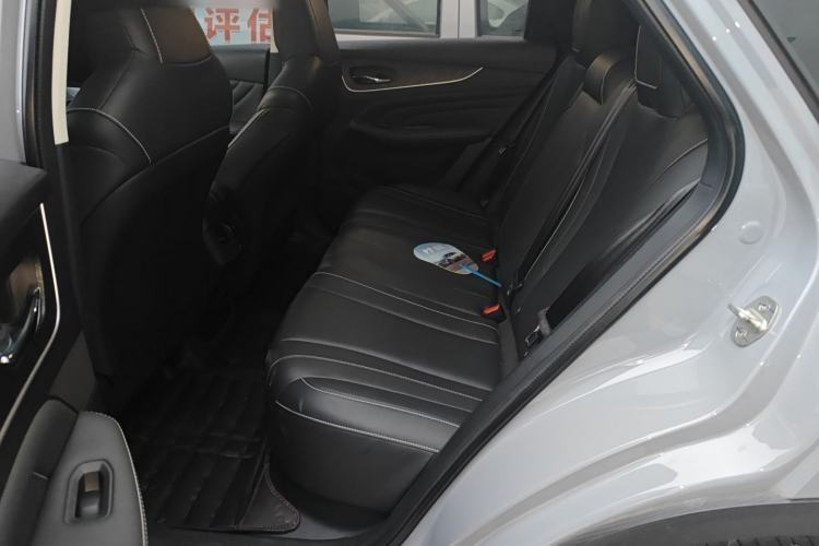 Used Venucia V 2023 260T Idol Edition Pro Left Rear Seat