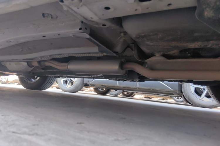 Used Venucia V 2023 260T Idol Edition Pro Chassis Rear Left