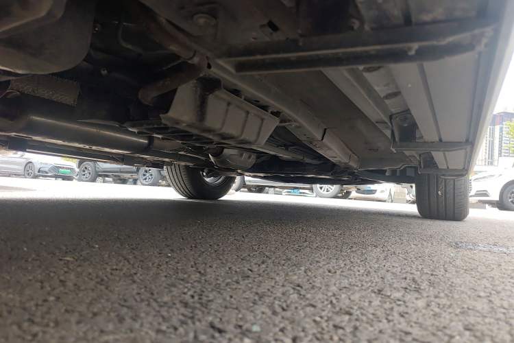 Used Venucia V 2023 260T Idol Edition Pro Chassis Rear Right