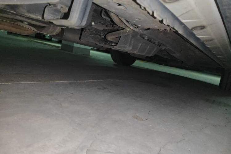 Used Venucia V 2023 260T Idol Edition Pro Chassis Rear Right