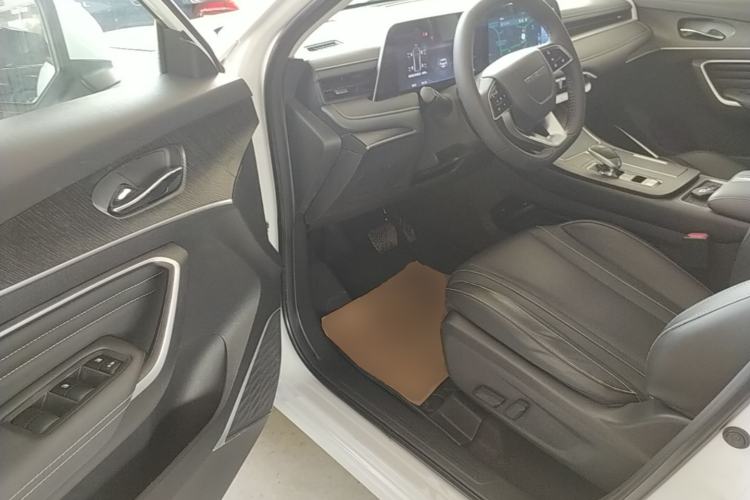 Used Venucia V 2023 260T Idol Edition Pro Driver Seat
