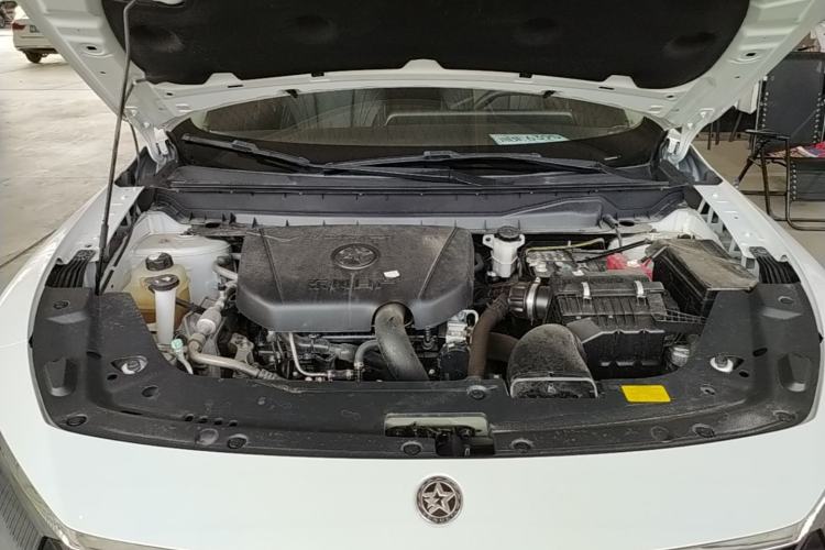 Used Venucia V 2023 260T Idol Edition Pro Engine Bay