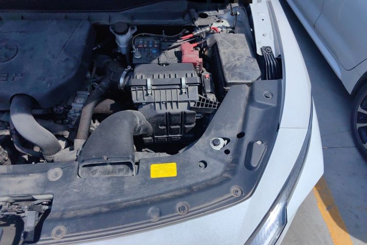 Used Venucia V 2023 260T Idol Edition Pro Engine Bay Left
