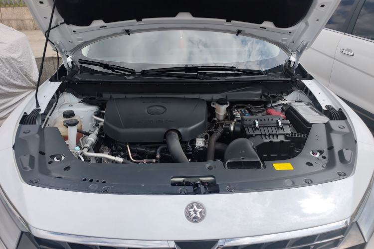 Used Venucia V 2023 260T Idol Edition Pro Engine Bay