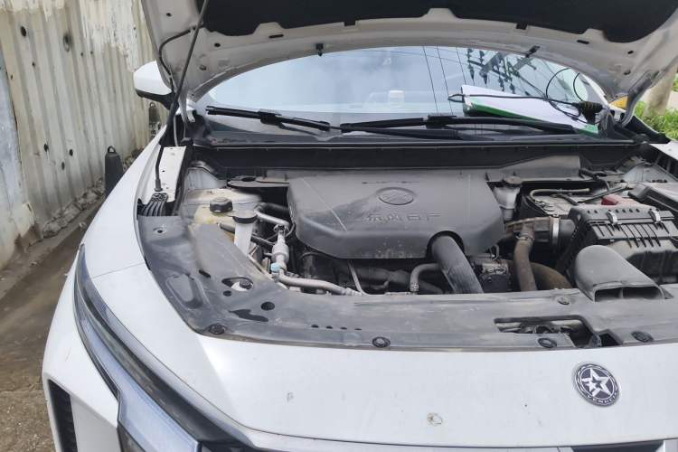 Used Venucia V 2023 260T Idol Edition Pro Engine Bay Right