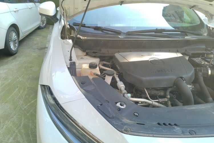 Used Venucia V 2023 260T Idol Edition Pro Engine Bay Right