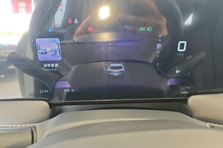 Used Venucia V 2023 260T Idol Edition Pro Instrument Cluster