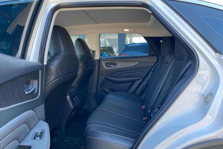 Used Venucia V 2023 260T Idol Edition Pro Interior 3