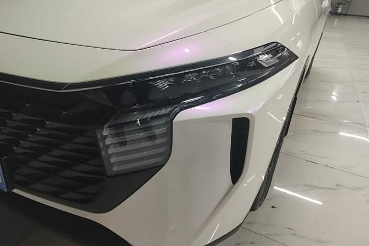 Used Venucia V 2023 260T Idol Edition Pro Left Front Headlight