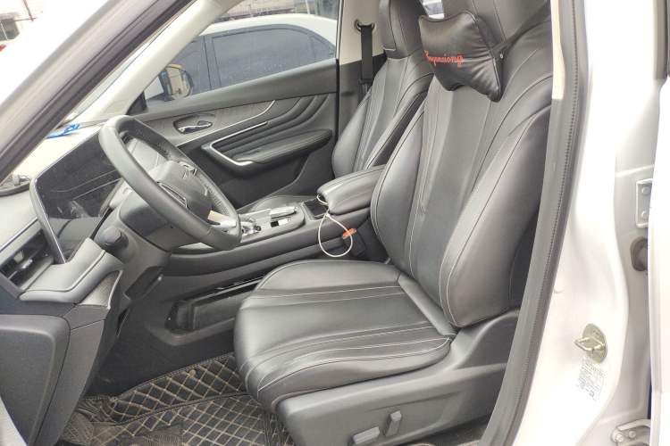 Used Venucia V 2023 260T Idol Edition Pro Left Front Seat
