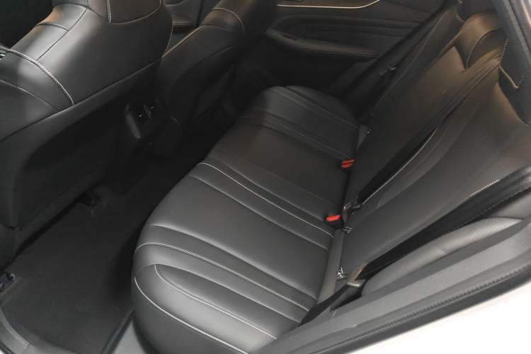 Used Venucia V 2023 260T Idol Edition Pro Left Rear Seat
