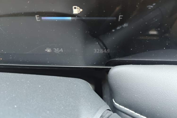 Used Venucia V 2023 260T Idol Edition Pro Odometer Close Up
