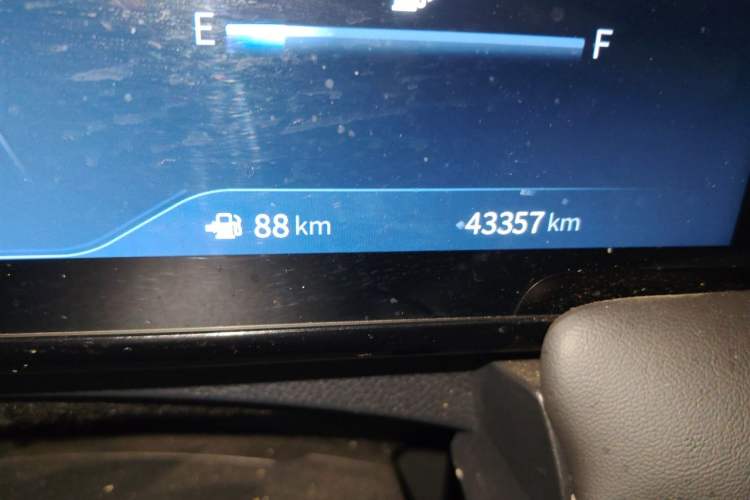 Used Venucia V 2023 260T Idol Edition Pro Odometer Close Up