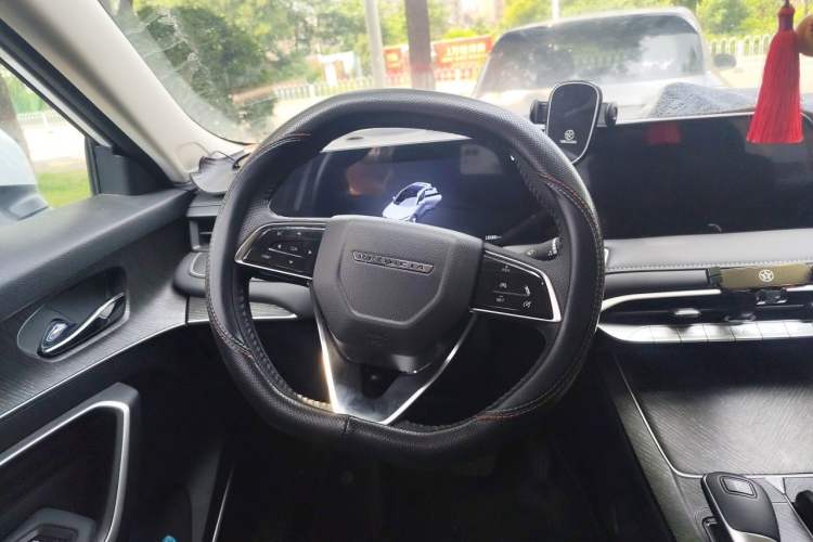 Used Venucia V 2023 260T Idol Edition Pro Steering Wheel