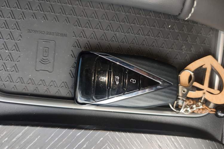 Used Venucia V 2023 260T Idol Edition Pro Vehicle Key