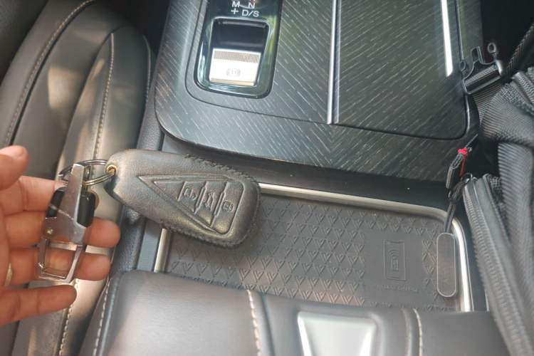 Used Venucia V 2023 260T Idol Edition Pro Vehicle Key