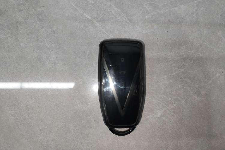 Used Venucia V 2023 260T Idol Edition Pro Vehicle Key