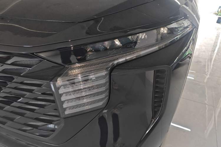 Used Venucia V 2024 260T New Star Edition Pro Left Front Headlight