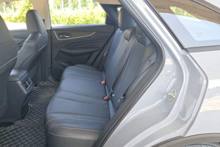 Used Venucia V 2024 260T Idol Joy Ride Pro Edition Left Rear Seat