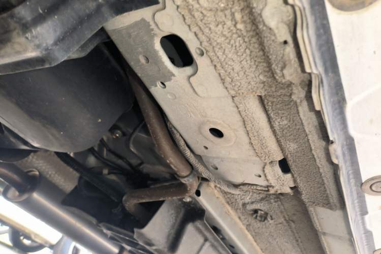 Used Venucia V 2024 260T New Star Edition Pro Chassis Rear Right