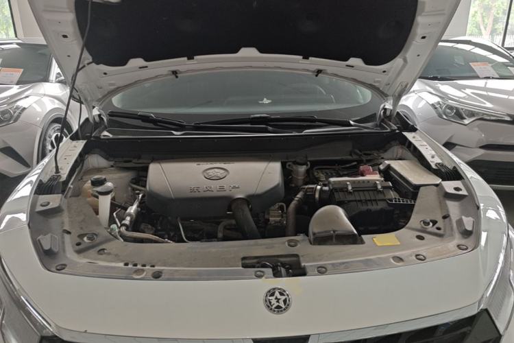 Used Venucia V 2024 260T New Star Edition Pro Engine Bay
