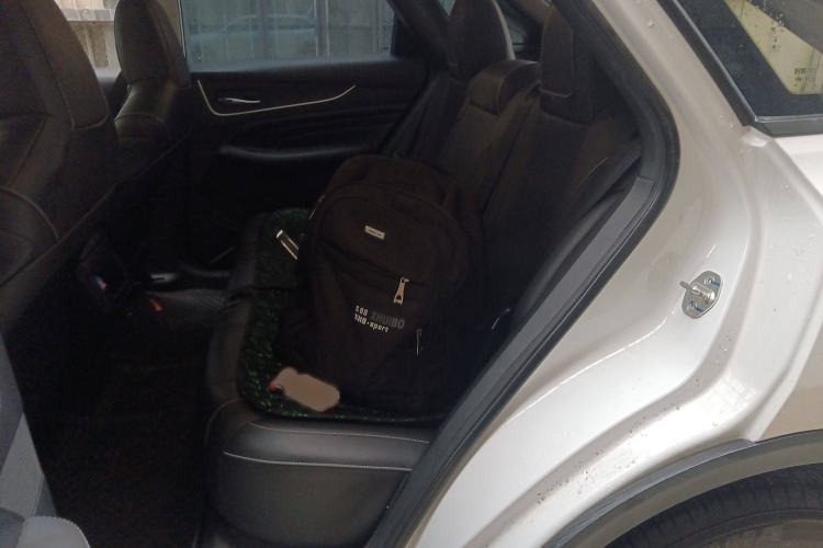 Used Venucia V 2024 260T New Star Edition Pro Interior 4