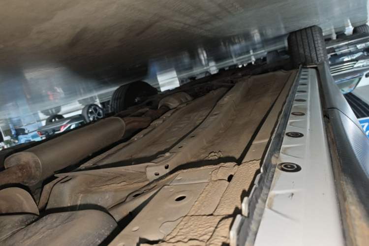 Used Venucia V 2024 260T New Star Edition Pro Left Side Sill