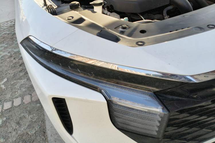 Used Venucia V 2024 260T New Star Edition Pro Right Front Headlight