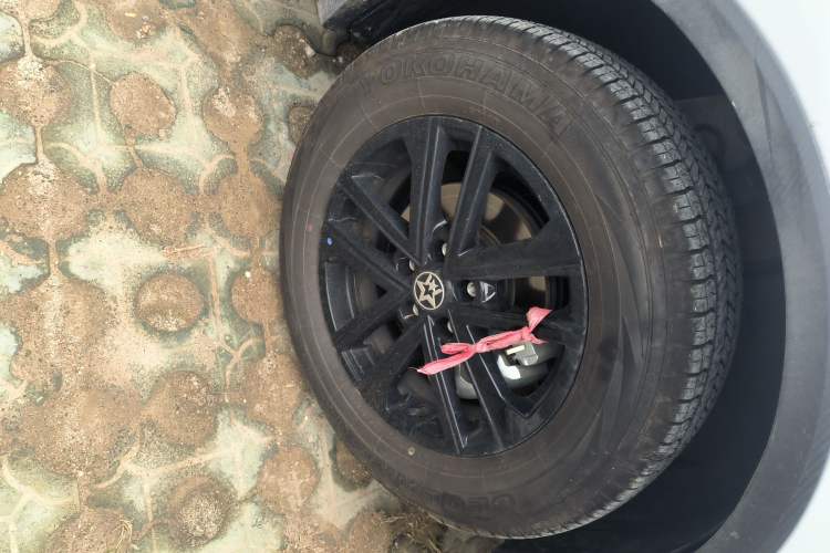 Used Venucia V 2024 260T New Star Edition Pro Right Front Wheel Hub