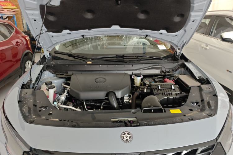 Used Venucia V 2026 Model 260T New Star Edition Pro Engine Bay
