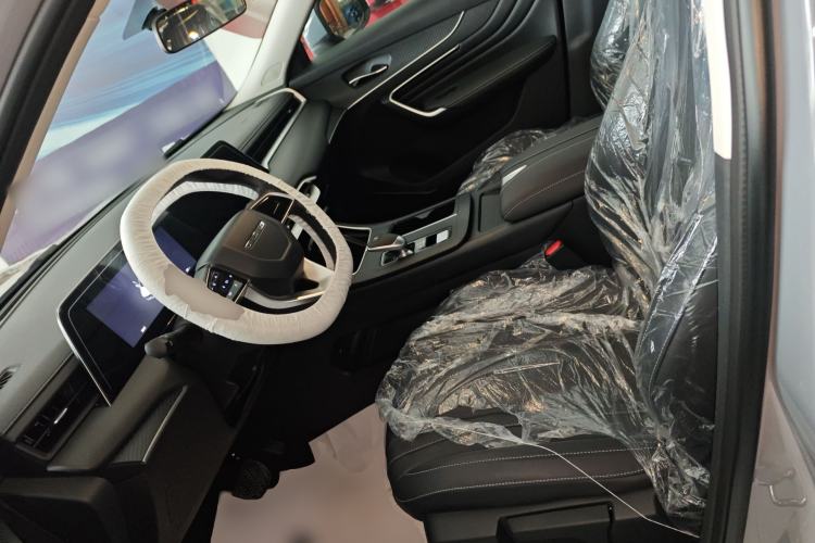 Used Venucia V 2026 Model 260T New Star Edition Pro Left Front Seat