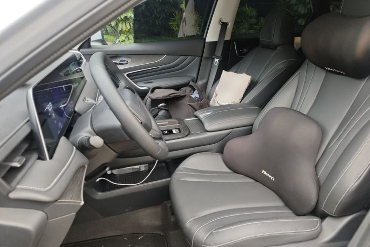 Used Venucia V 2026 Model 260T Idol Edition Pro Left Front Seat