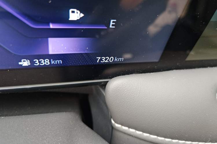 Used Venucia V 2026 Model 260T Idol Edition Pro Odometer Close Up