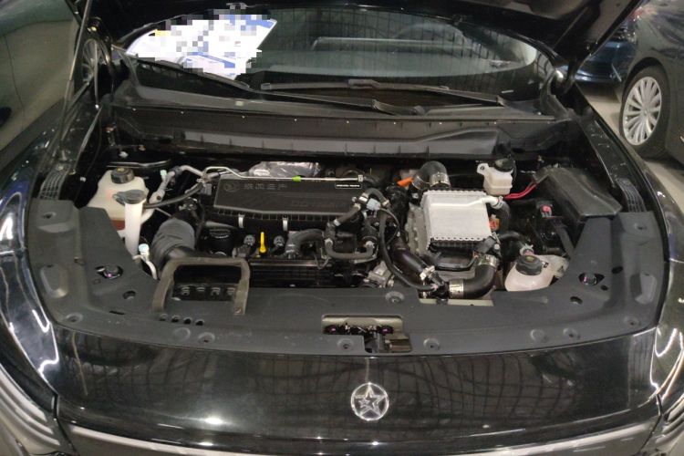 Used Venucia V DD-i 2023 60km iD Version Engine Bay