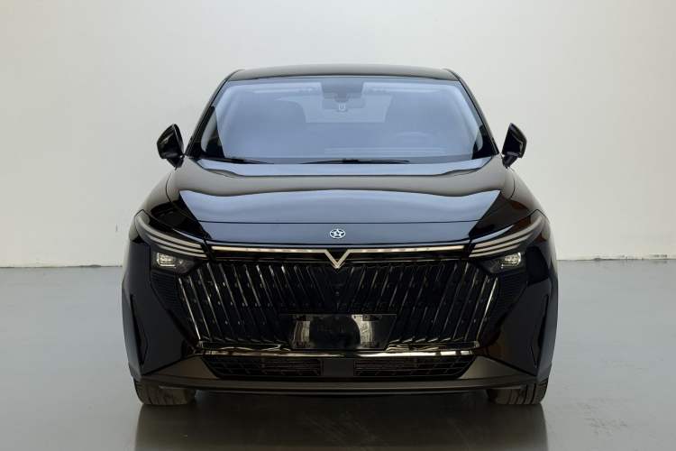 Used Venucia V DD-i 2023 110 km iE Version Exterior 2
