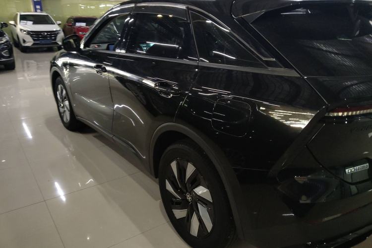 Used Venucia V DD-i 2023 60km iD Version Exterior 3