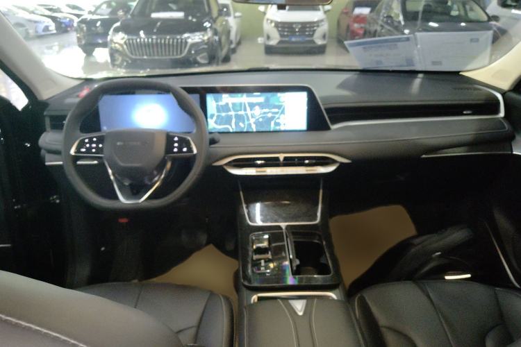 Used Venucia V DD-i 2023 60km iD Version Interior 2