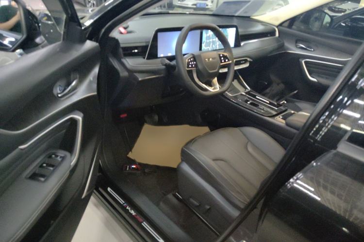 Used Venucia V DD-i 2023 60km iD Version Interior 3