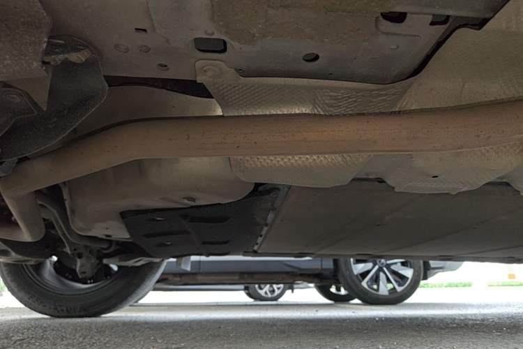 Used Venucia V DD-i 2023 110 km iE Version Chassis Rear Right