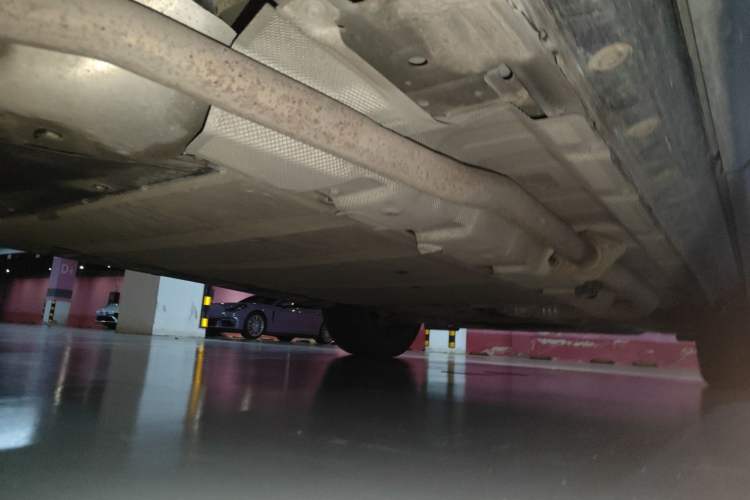 Used Venucia V DD-i 2023 110 km iE Version Chassis Rear Right